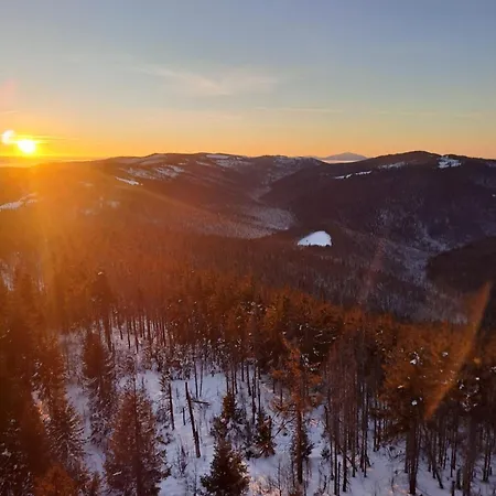 Pod Lubaniem Ochotnica Dolna