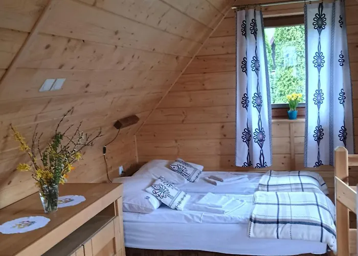 Pod Lubaniem Nyaraló